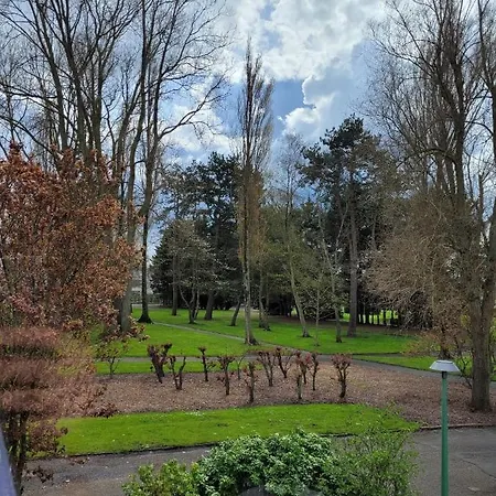 Cosy One-bedroom In * De Haan
