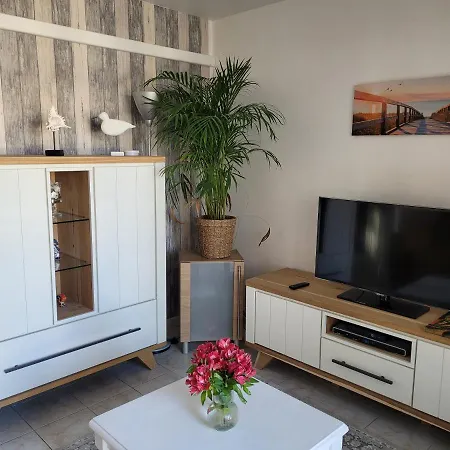 Cosy One-bedroom In De Haan