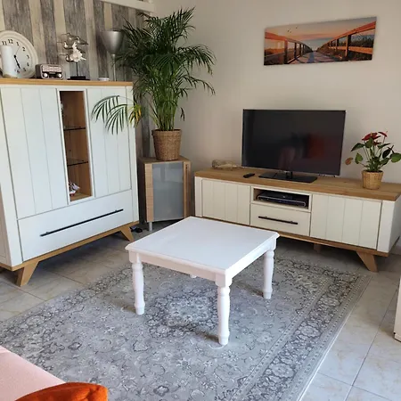 Cosy One-bedroom In